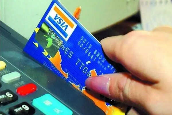 深入解析拉拉借钱现象背后的经济动因 深入解析拉拉借钱现象背后的经济动因